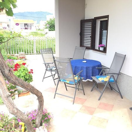 Apartments Silvi Подстрана Экстерьер фото