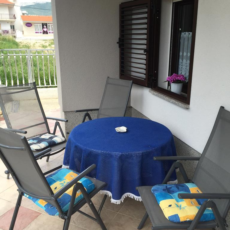 Apartments Silvi Подстрана Экстерьер фото