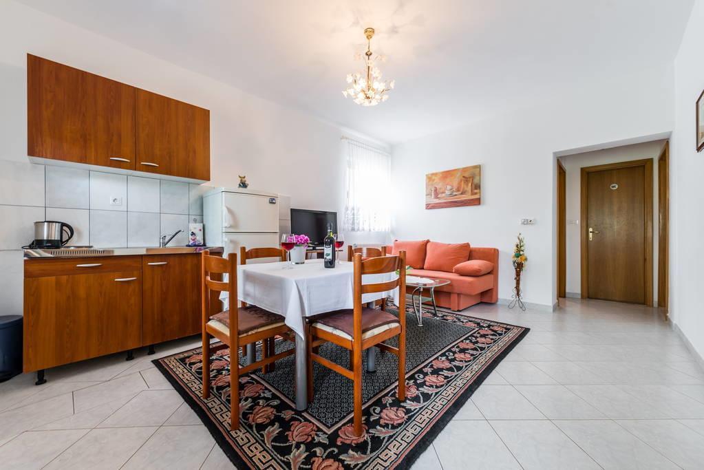 Apartments Silvi Подстрана Экстерьер фото
